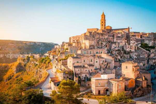 tour di matera