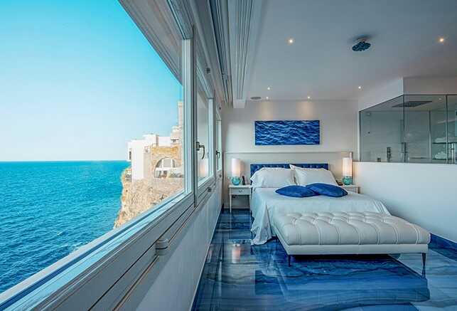 Suite com vista para o mar Grotta Palazzese