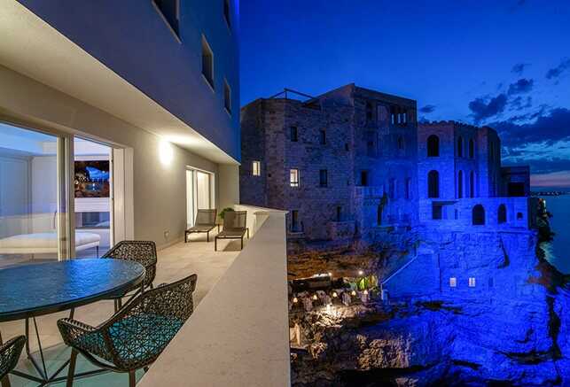 Suite com vista para o mar Grotta Palazzese